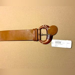 New Chico's Contoured Contrast Brown Leather  Belt NWT Size Medium M